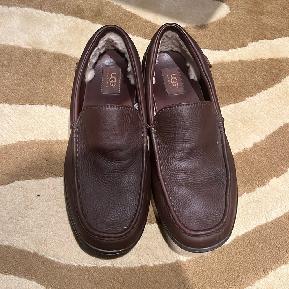 Ugg slipper brown mens size 12